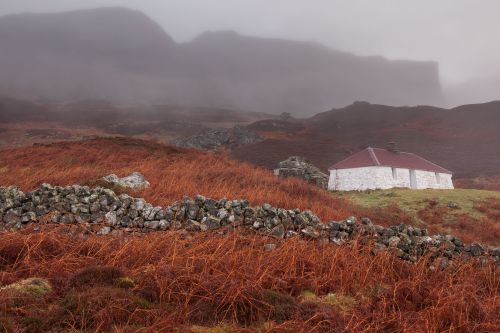 moughton smearsett and attermire scars from crummackdale